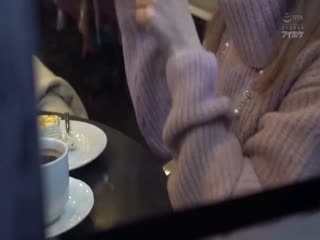 IPX-114 パパ活！ スケベな変態中年おじさんと密会性交を交わす美少女の実態 おじさん（パパ）が撮影したハメ撮り・盗撮映像をAV発売！