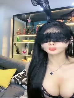 170顶尖尤物搔首弄姿相当哇塞的尤物