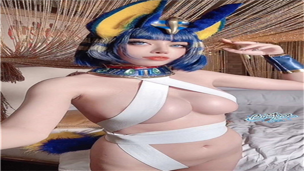 浴室热舞！埃及猫娘扭动性感身躯，挑逗你的每一根神经