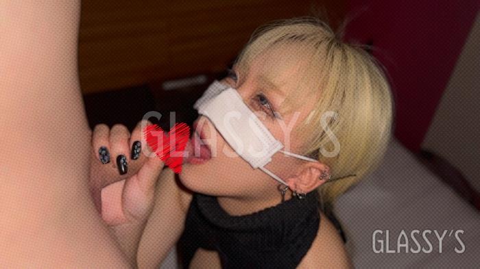 FC2 PPV 4701252 23 小柄な巨乳の金髪ギ