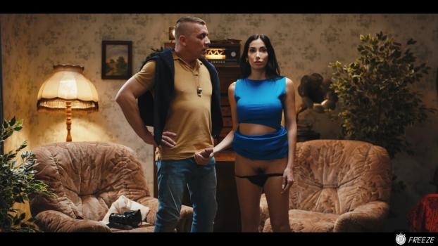 Freeze – Clea Gaultier – Tour Guide