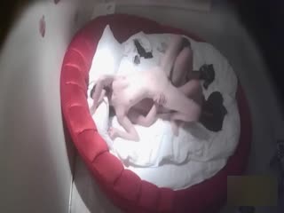 酒店偷拍大学生情侣各种姿势花式啪啪