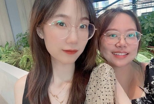 HLBDY 哈尔滨眼镜妹李昕 文静骚货 被男友调教成卖淫母狗